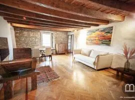 Namastè Apartment Città Alta with hills view