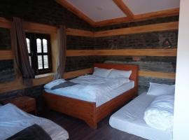 Country Club Chitlang, hotel v destinaci Mārkhu