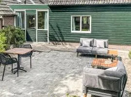 Nice Apartment In Schoonloo With Wifi