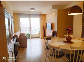 Apartamento moderno com 03 quartos e 02 garagens, self catering accommodation in Campinas