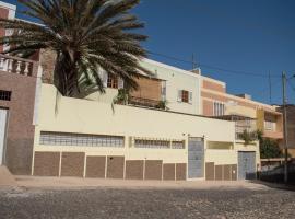 Casa Matnik, ubytování v soukromí v destinaci Mindelo