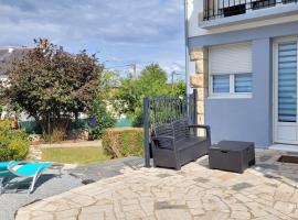 Update Location, homestay in Lanester