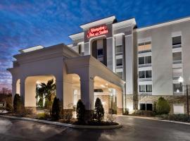 Hampton Inn & Suites Lanett/West Point, hotel con estacionamiento en Lanett