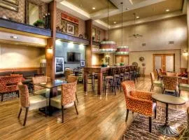 Hampton Inn & Suites Kalamazoo-Oshtemo