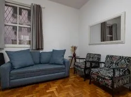 Agradável em Copacabana - Ideal para amigos - EL108 Z4
