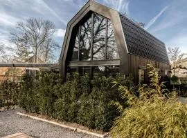Lovely private cottage near Amsterdam