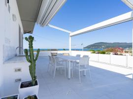 Casa vacanze Vistamare, hotel a Marinella di Sarzana
