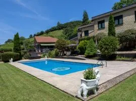 SARREN Villa Pool