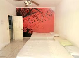 Hotel&Hostal Trinidad, hotel v destinaci La Ceiba