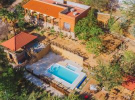 Rancho San Pablo, hotel with parking in Oaxaca City