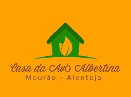 Casa da Avó Albertina, apartment in Mourão