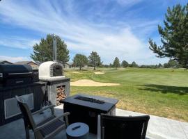 Moses Lake Golf Retreat @ Resorts At Moses Pointe, hotel in Moses Lake