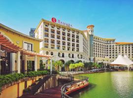 Ramada By Wyndham Huizhou South, hotel in Huizhou