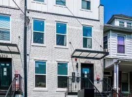 Luxury 2 bed 2 bath Suite in Washington DC