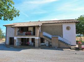 Farmhouse with pool in an area with history nature and art, ξενοδοχείο σε Bagnoregio