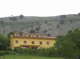 Viviendas Vacacionales Beni II, cabaña o casa de campo en Llanes