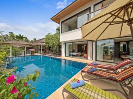 Dhevatara Residence Sea View Villas, khách sạn sang trọng ở Bophut