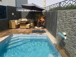 Villa Aziza piscine privée, hotell i Oujda