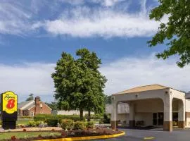 Super 8 by Wyndham Williamsburg/Historic Area
