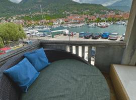 Villa Nela, place to stay in Tivat