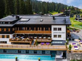 Hotel Petersboden, hotel with parking in Lech am Arlberg