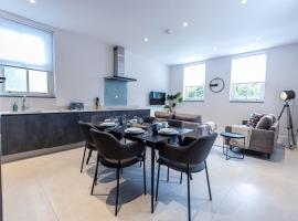 Premier London Apartments Near Camden markets & very close to tube stations by Sojo Stay, hotel dekat Stasiun Kereta Bawah Tanah Holloway Road, London