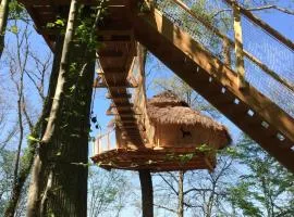 Les Cabanes au Bois d'Orient