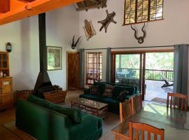 Schoemanskloof, Mpumalanga - Clancy Forest Lodge, holiday rental in Rietvlei