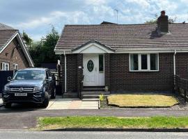 Bungalow in the Peak, hotel in Glossop