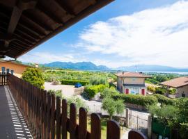 LakeView, apartment in Polpenazze del Garda