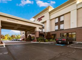 Hampton Inn West, hotel em Columbus