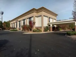 Hampton Inn Commerce