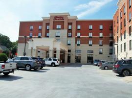 Hampton Inn & Suites Cincinnati / Uptown - University Area, hotel en Cincinnati