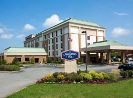 Hampton Inn Coventry-Warwick Area, hotel cerca de New England Institute of Technology, Coventry