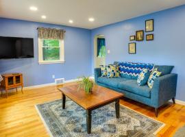 Dog-Friendly Fitchburg Vacation Rental, Hike and Ski, hotel with parking in Fitchburg