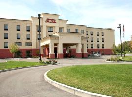 Hampton Inn & Suites Dayton-Airport, hotel dicht bij: Internationale luchthaven James M. Cox Dayton - DAY, Englewood
