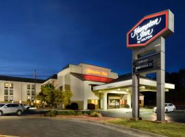 Hampton Inn Fayetteville Fort Liberty, hotel Simmons katonai repülőtér - FBG környékén Fayetteville-ben