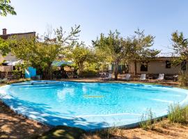 Hotel Rural Fuente La Teja, hotel a Güéjar-Sierra