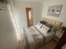 Casa Prédio triplex - Faneca Apartamentos