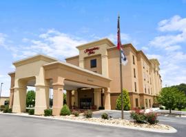 Hampton Inn Lenoir City, hotel v destinácii Lenoir City