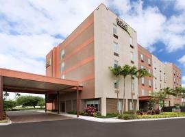 Home2 Suites by Hilton Florida City, hotel v destinaci Florida City