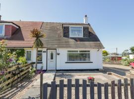 22 Turnberry Road, holiday home in Girvan