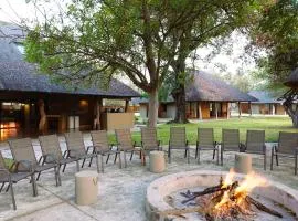 Senalala Safari Lodge