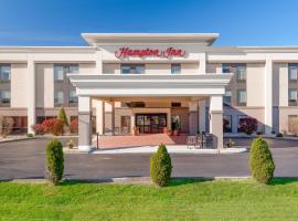 Hampton Inn Parkersburg/Mineral Wells, hotel poblíž Mid-Ohio Valley Regional - PKB, Mineralwells