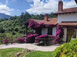 Apartamentos La Güertona