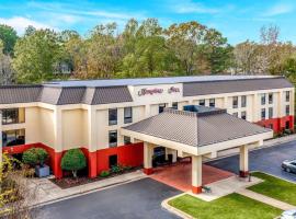 Hampton Inn Sanford, hotel u gradu 'Sanford'