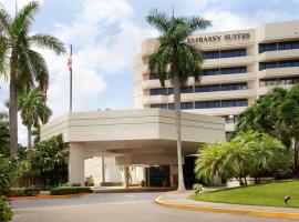 Embassy Suites Boca Raton, hotel cerca de Aeropuerto de Boca Raton - BCT, 