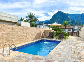 Otima casa com WiFi e churrasqueira em Bertioga SP，位于博拉塞亚的酒店