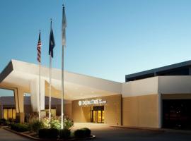DoubleTree by Hilton Cincinnati Airport, hotel near Cincinnati/Northern Kentucky International Airport - CVG, 