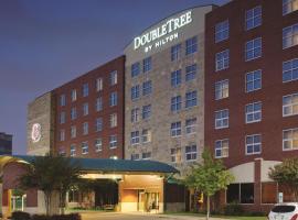 DoubleTree by Hilton Dallas-Farmers Branch、ファーマーズ・ブランチのホテル